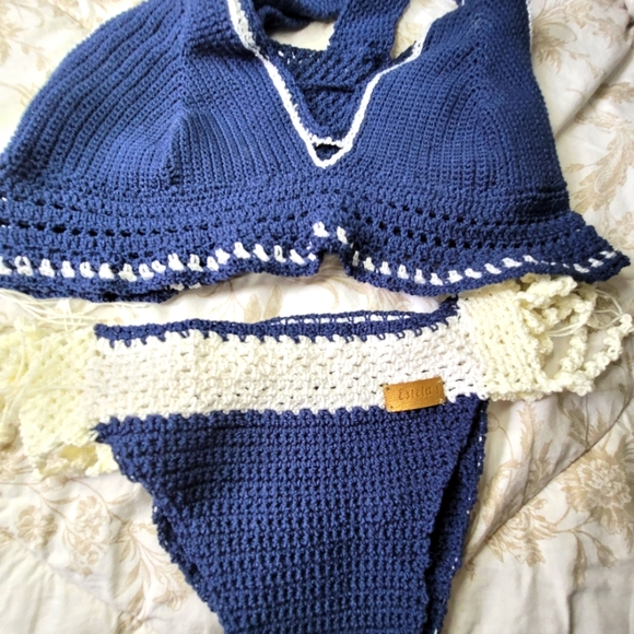 CROCHET BIKINI.  ALIZE THREADS.  LINED.  CUSTOMIZABLE. - Picture 3 of 4